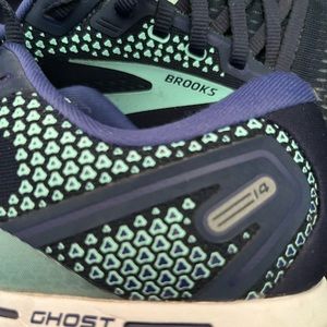 Brooks Ghost 9N